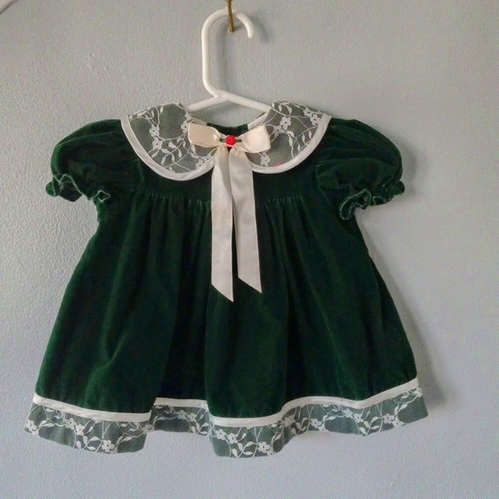 YoungLand 6-9 Months Velvet Dress-Hunter Green-Lace Trim-Bow Detail-Christmas